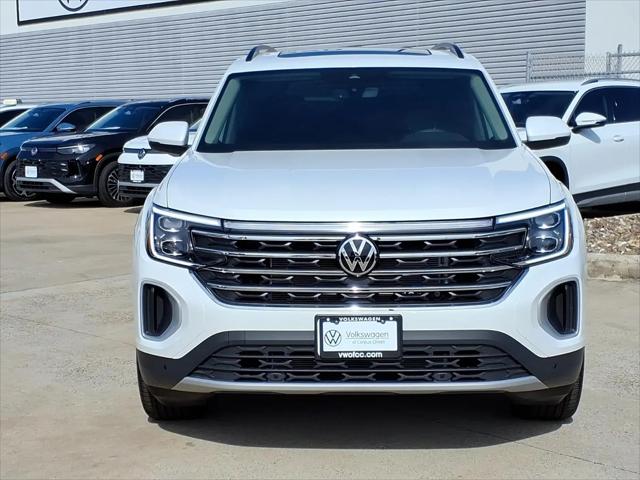 2026 Volkswagen Atlas SE with Technology