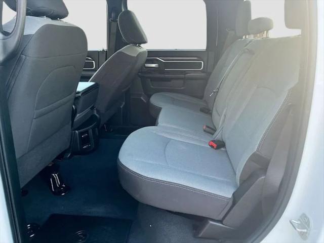 2024 Ram 3500 Big Horn Crew Cab 4x4 8' Box