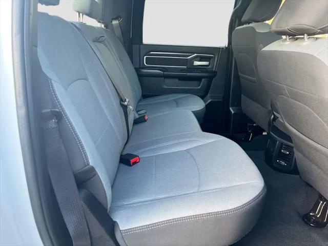2024 Ram 3500 Big Horn Crew Cab 4x4 8' Box