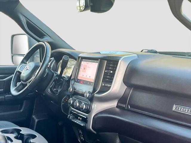 2024 Ram 3500 Big Horn Crew Cab 4x4 8' Box