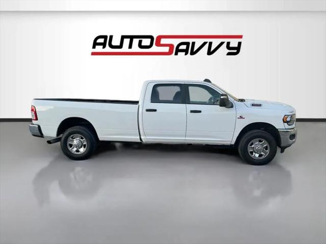 2024 Ram 3500 Big Horn Crew Cab 4x4 8' Box