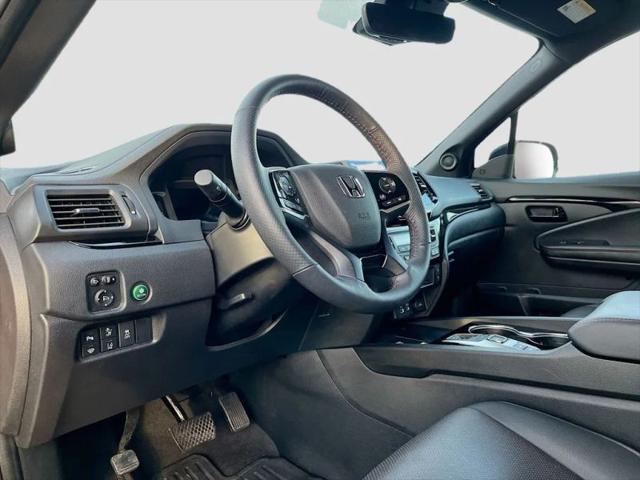 2025 Honda Passport AWD Black