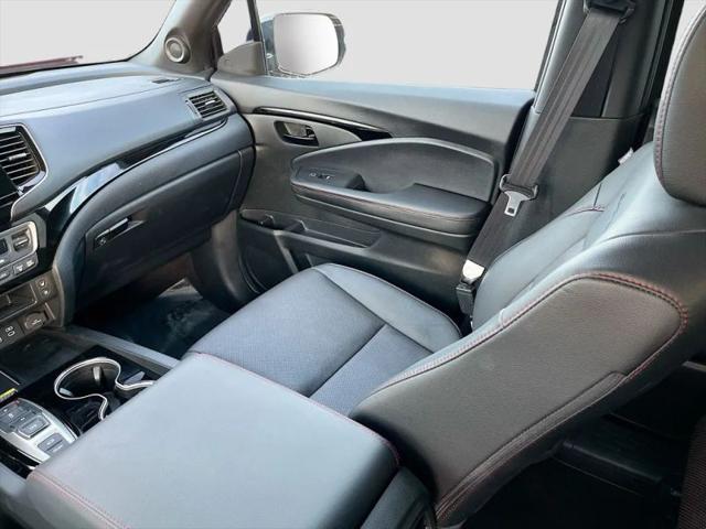 2025 Honda Passport AWD Black