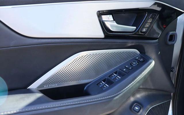 2023 Acura MDX Technology Package