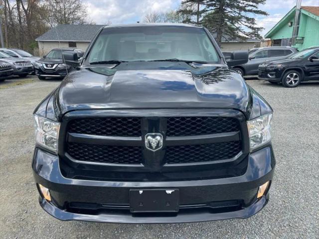 2017 Ram 1500 Express Crew Cab 4x4 5'7" Box