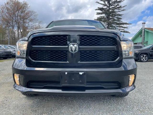2017 Ram 1500 Express Crew Cab 4x4 5'7" Box