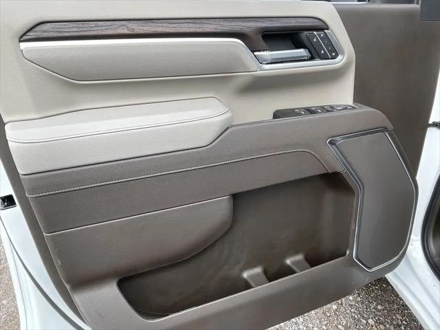 2026 GMC Sierra 2500HD Crew Cab, Standard Bed, SLT, 4WD