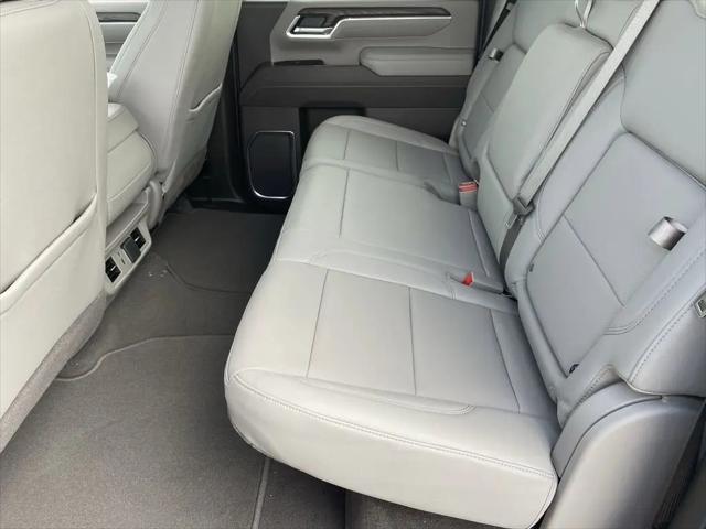 2026 GMC Sierra 2500HD Crew Cab, Standard Bed, SLT, 4WD
