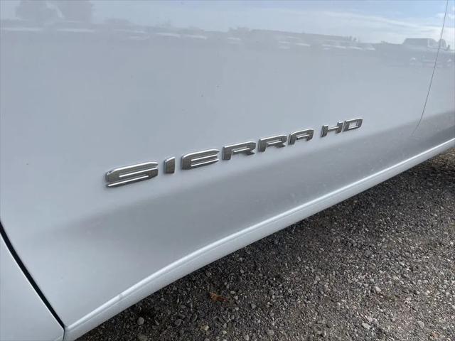 2026 GMC Sierra 2500HD Crew Cab, Standard Bed, SLT, 4WD