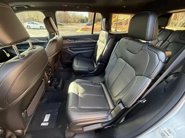 2025 Jeep Grand Cherokee L Limited 4x4