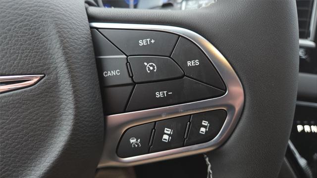 2026 Chrysler Voyager LX