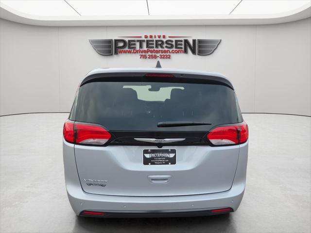 2026 Chrysler Voyager LX