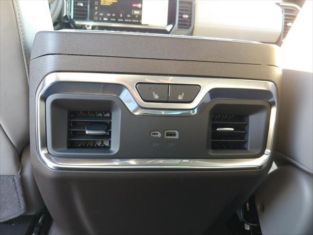 2026 GMC Sierra 2500HD Crew Cab, Standard Bed, SLT, 4WD
