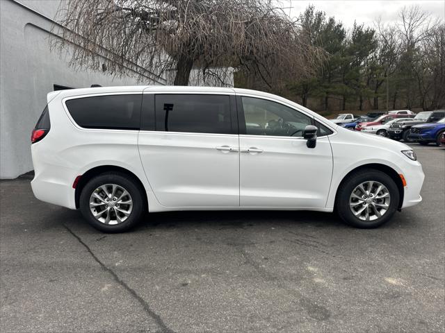 2026 Chrysler Pacifica PACIFICA LIMITED AWD