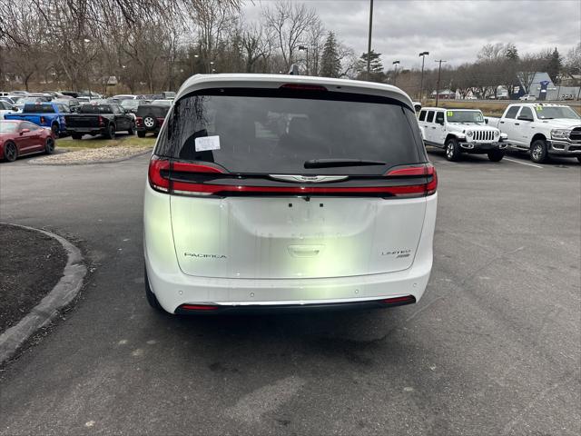 2026 Chrysler Pacifica Limited AWD