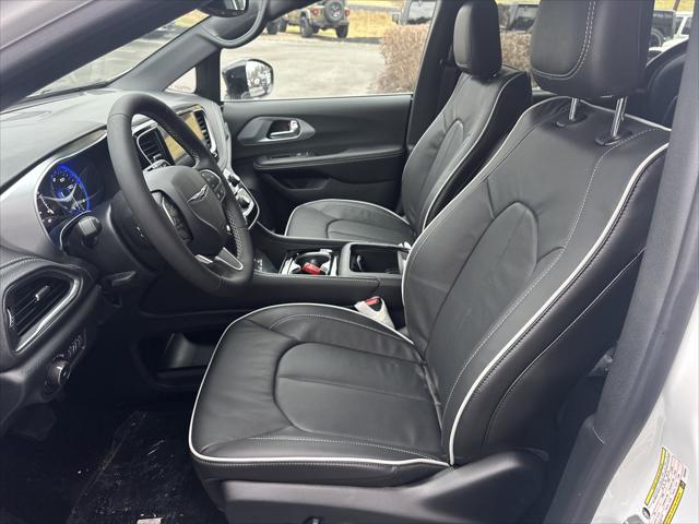 2026 Chrysler Pacifica Limited AWD