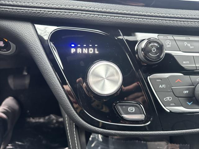 2026 Chrysler Pacifica Limited AWD