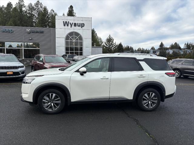 2024 Nissan Pathfinder SL 4WD