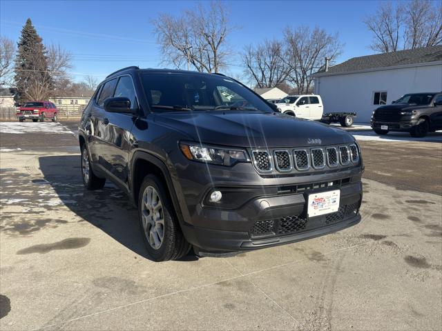 2023 Jeep Compass Latitude Lux FWD 2023 Jeep Compass Latitude Lux FWD