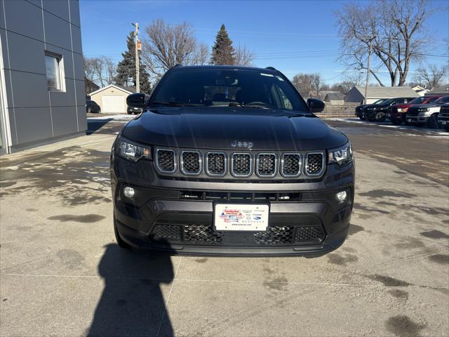 2023 Jeep Compass Latitude Lux FWD 2023 Jeep Compass Latitude Lux FWD