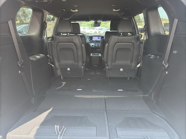 2026 Chrysler Pacifica Select AWD