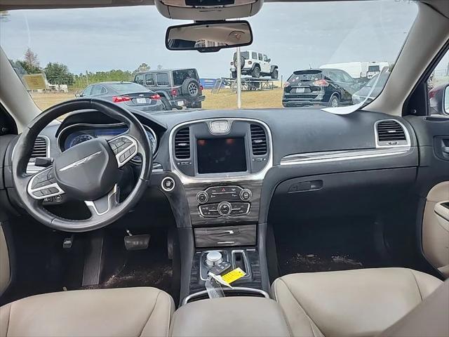 2021 Chrysler 300 Touring L 2021 Chrysler 300 Touring L