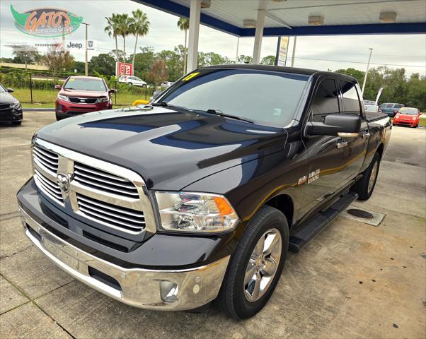 2017 RAM 1500 Big Horn Crew Cab 4x2 64 Box