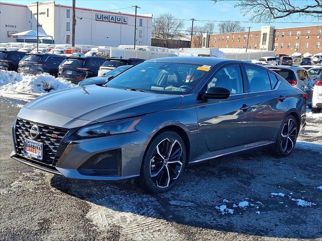 2024 Nissan Altima SR FWD 2024 Nissan Altima SR FWD