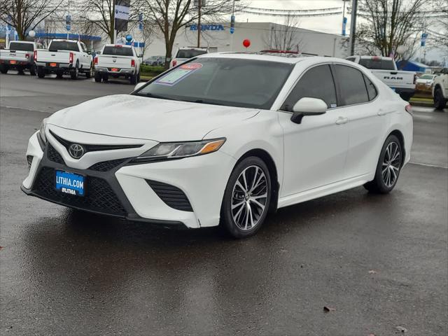 2019 Toyota Camry SE