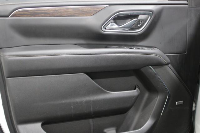 2023 Chevrolet Suburban 4WD Premier