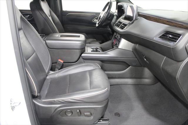 2023 Chevrolet Suburban 4WD Premier