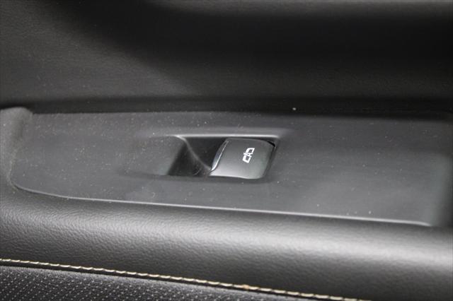 2023 Chevrolet Suburban 4WD Premier