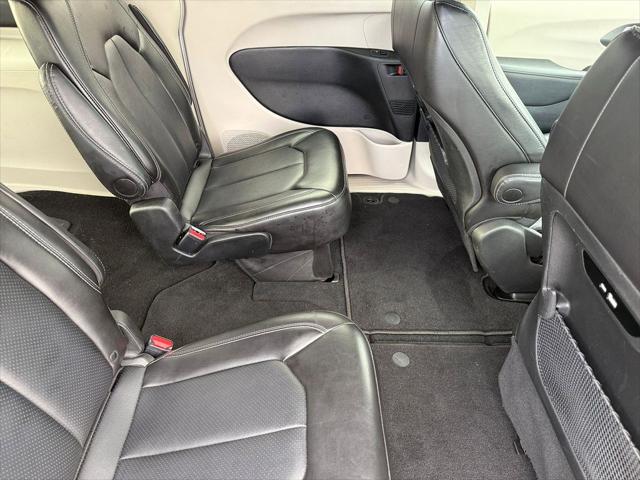 Used 2024 Chrysler Pacifica For Sale in Bellingham, WA