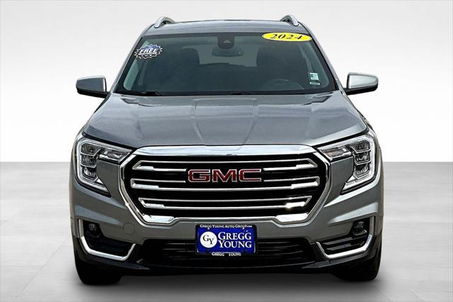 2024 GMC Terrain AWD SLT