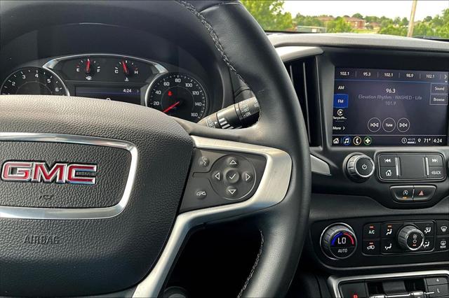 2024 GMC Terrain AWD SLT