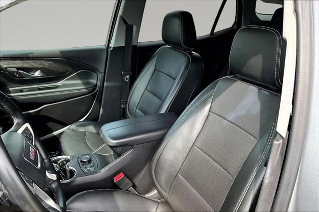 2024 GMC Terrain AWD SLT