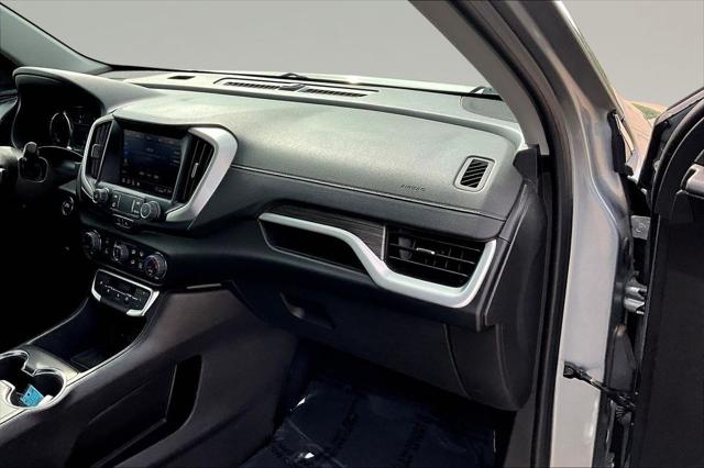 2024 GMC Terrain AWD SLT