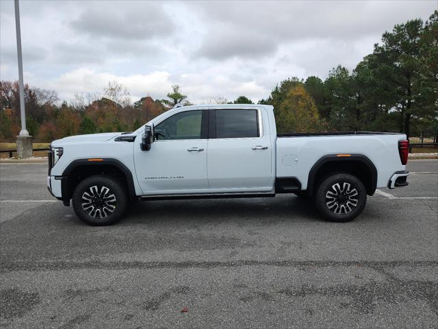 2026 GMC Sierra 2500HD Crew Cab, Standard Bed, Denali Ultimate, 4WD