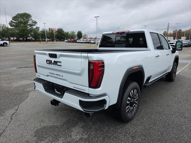 2026 GMC Sierra 2500HD Crew Cab, Standard Bed, Denali Ultimate, 4WD