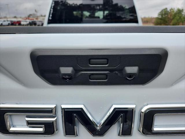 2026 GMC Sierra 2500HD Crew Cab, Standard Bed, Denali Ultimate, 4WD