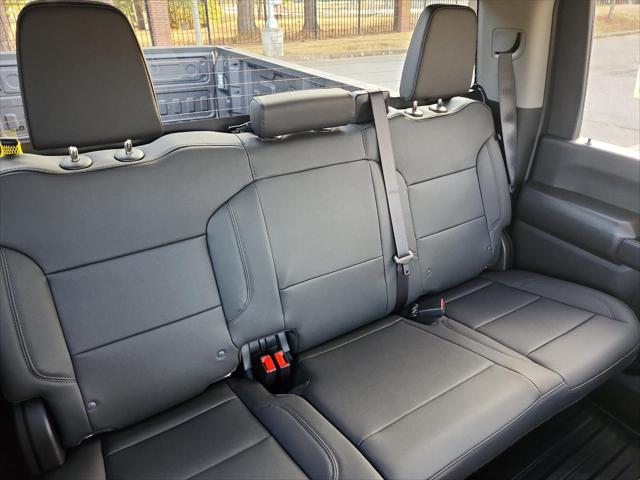 2026 GMC Sierra 2500HD Crew Cab, Long Bed, Pro, 4WD