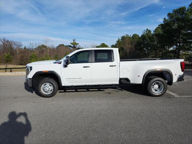 2026 GMC Sierra 3500HD Crew Cab, Long Bed, Pro Dual Rear Wheel, 4WD