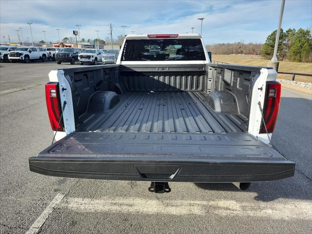 2026 GMC Sierra 3500HD Crew Cab, Long Bed, Pro Dual Rear Wheel, 4WD