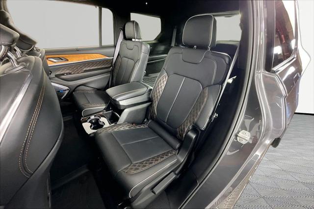 2023 Jeep Grand Cherokee L Summit Reserve 4x4