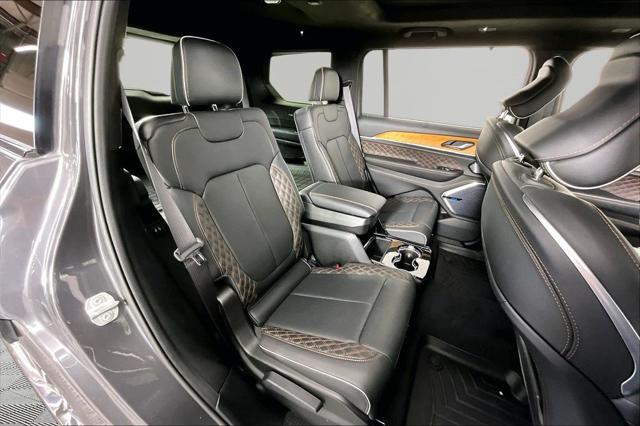 2023 Jeep Grand Cherokee L Summit Reserve 4x4