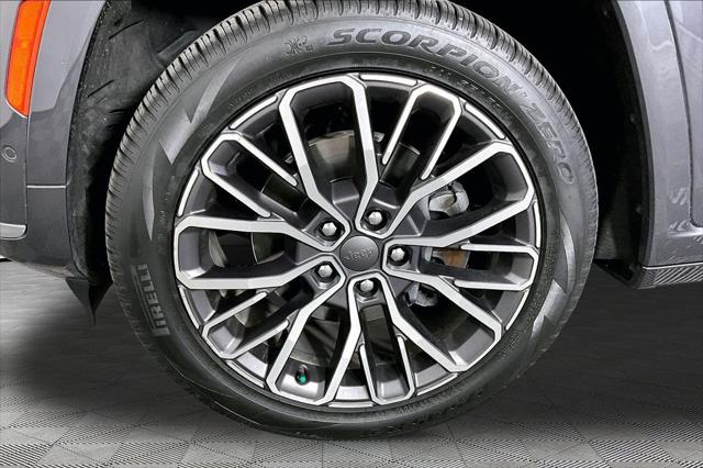 2023 Jeep Grand Cherokee L Summit Reserve 4x4