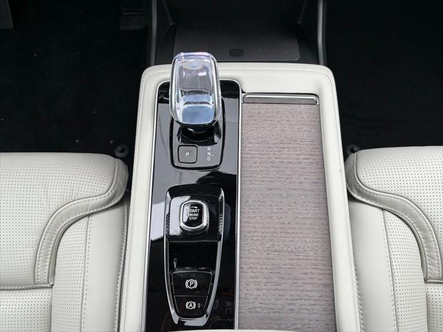 2026 Volvo XC90 B6 Ultra 7-Seater