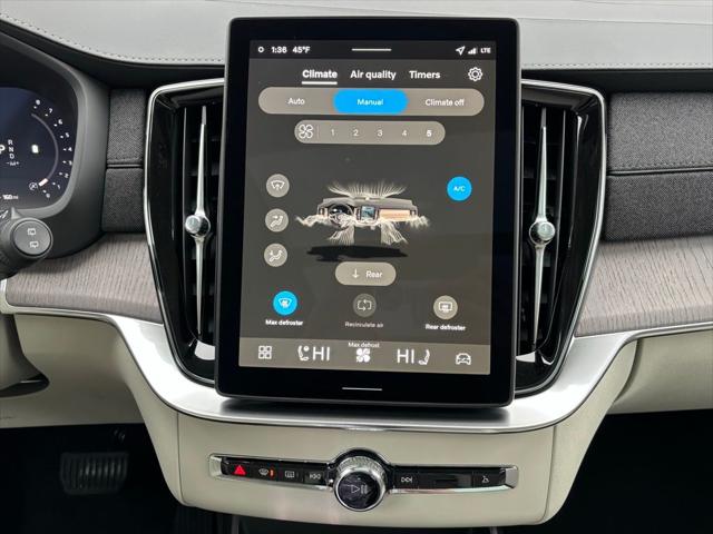 2026 Volvo XC90 B6 Ultra 7-Seater