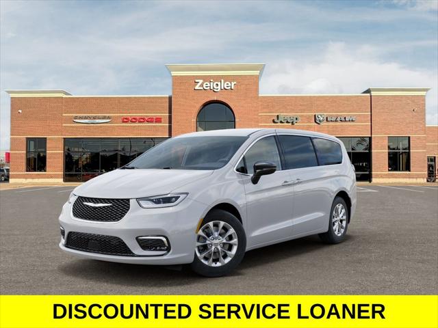 2026 Chrysler Pacifica Select AWD for sale in Grandville, MI