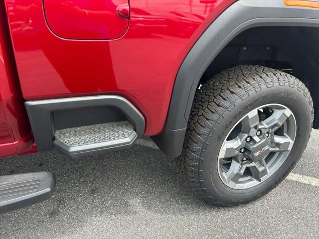 2026 GMC Sierra 2500HD Crew Cab, Standard Bed, SLT, 4WD